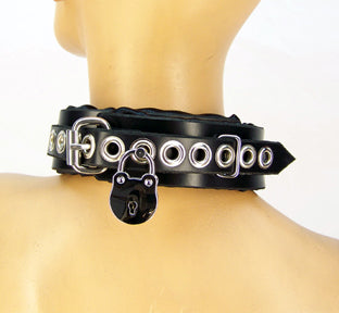 Locking Black Satin Padded Collar