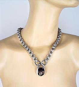Locking Triple Link Chainmaille Necklace